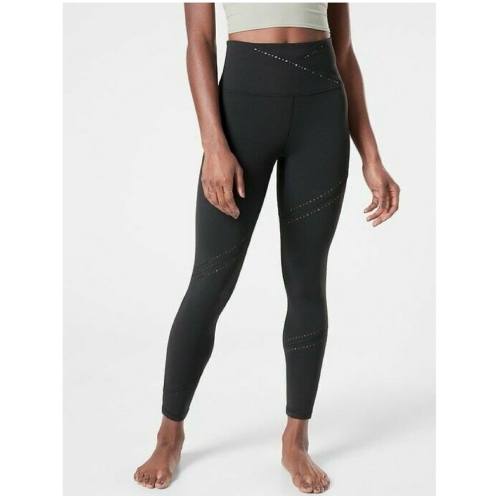 Athleta It’s a Wrap 7/8 Tight